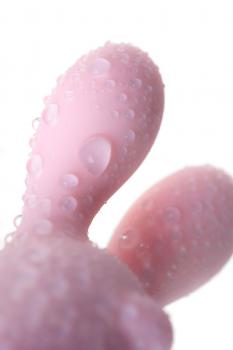 Нежно-розовый набор VITA: вибропуля и вибронасадка на палец